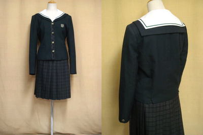 和歌山市立和歌山高等学校の制服