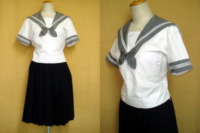 明浄学院女子高等学校の制服